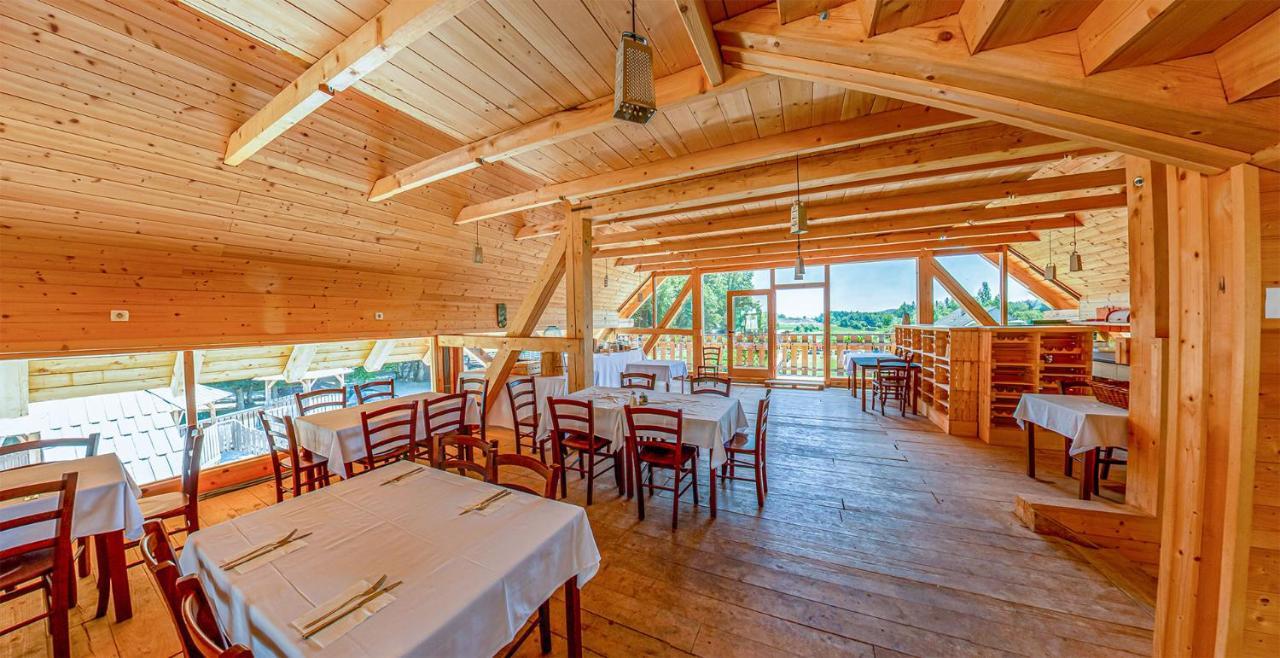 Slovenia Eco Resort Stahovica Eksteriør bilde